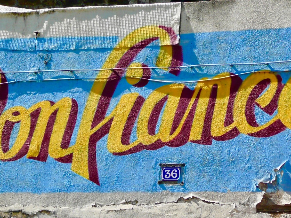 Les institutions en quête de confiance 